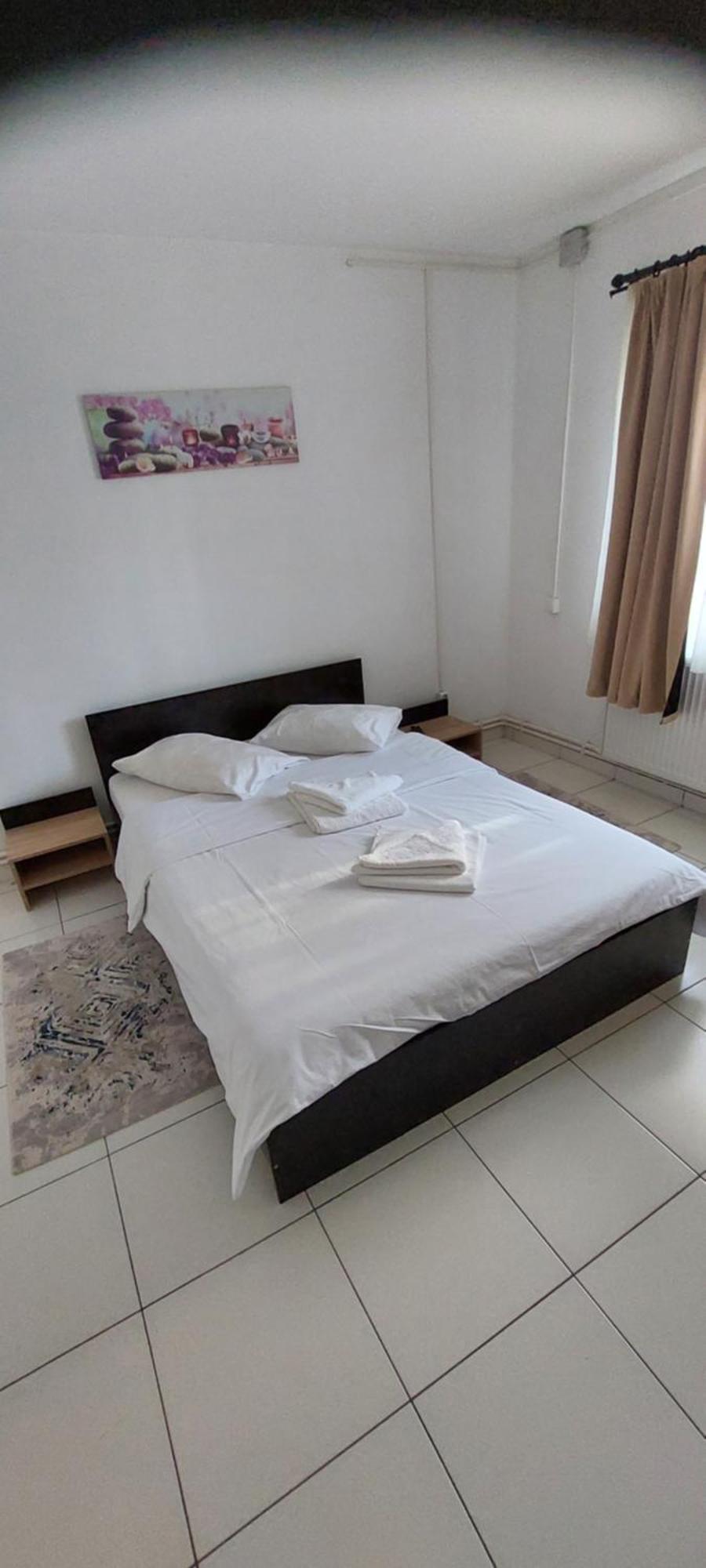 Apartament Octav Deva Exterior foto