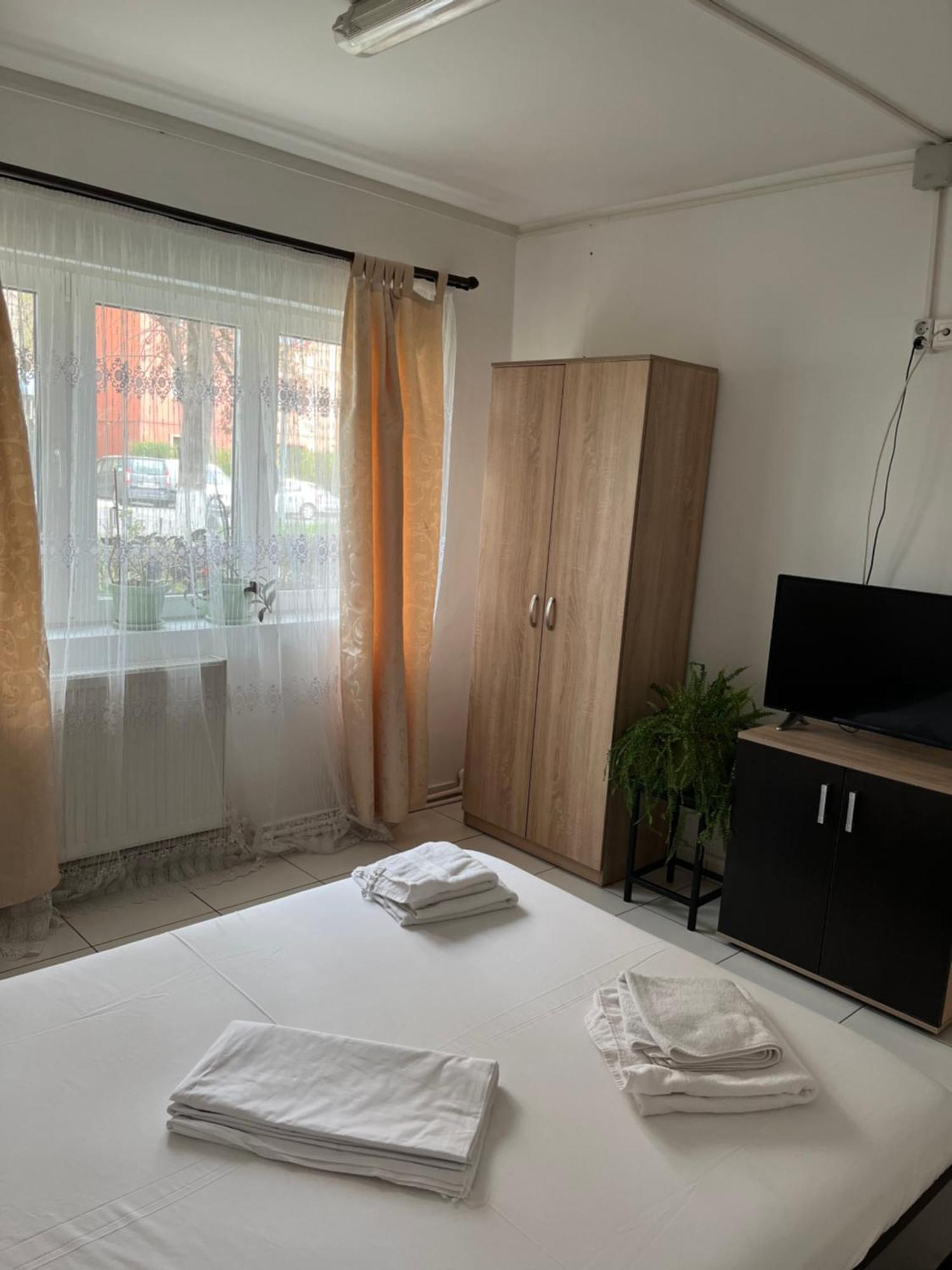 Apartament Octav Deva Exterior foto